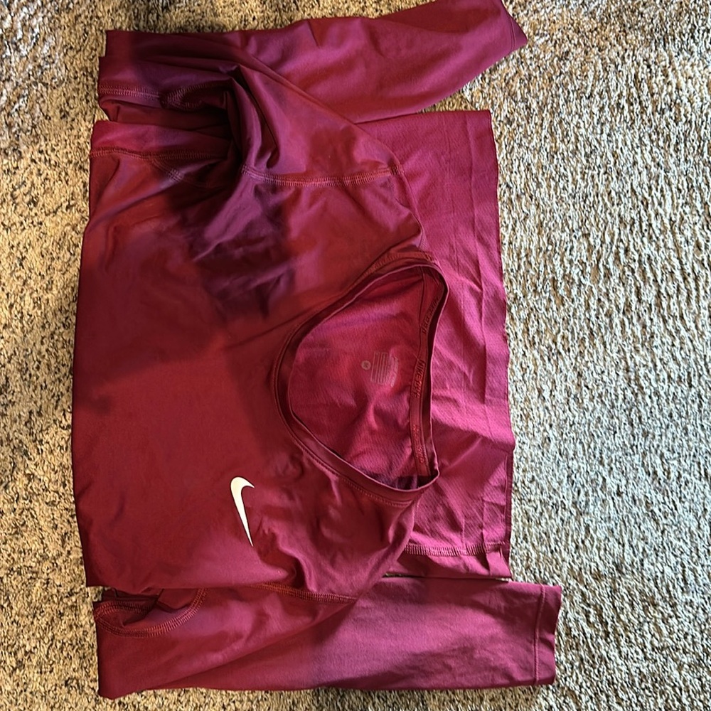 Women’s Nike dry fit long sleeve